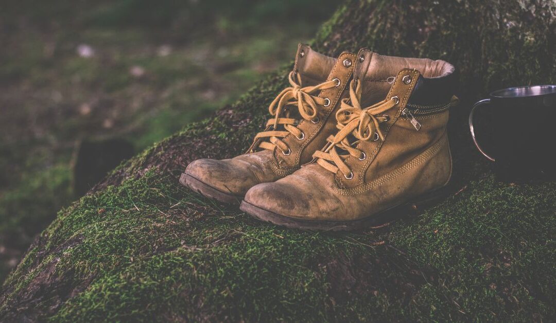 Outdoor Footwear Guide: How to Choose the Right Boots for Every Terrain